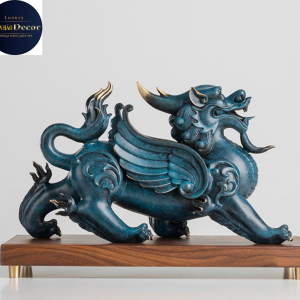 Đồ lưu niệm để bàn làm việc