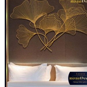 tạo dáng chụp ảnh trong phòng ngủ